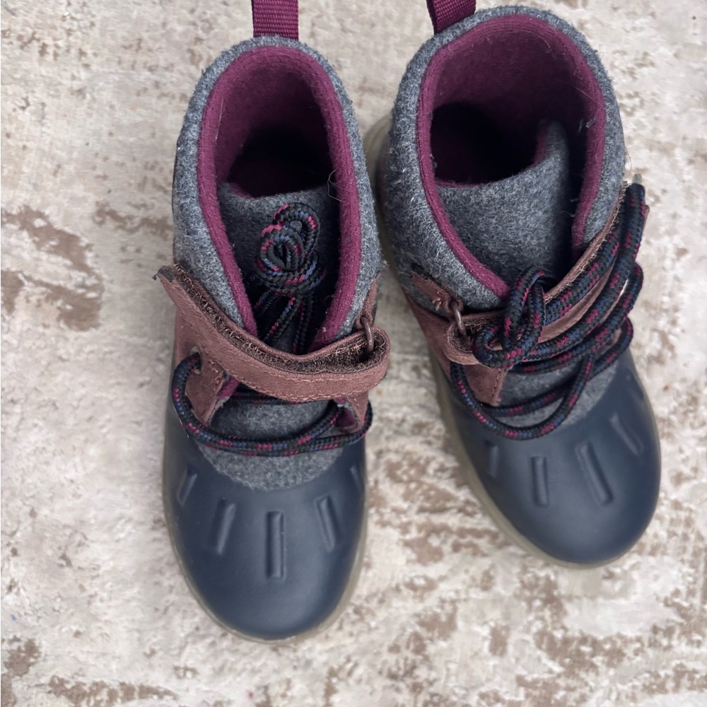 Carter's Kids Boots in Gray and Burgundy